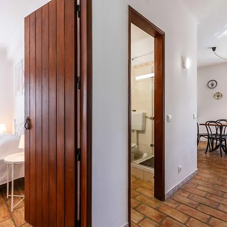 Casa Conchas V4, Da Coelha Willa
